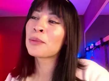 isis_diosa from Chaturbate