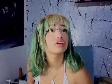 isisjones18 from Chaturbate