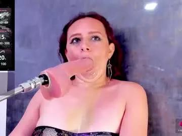 issys_milf from Chaturbate