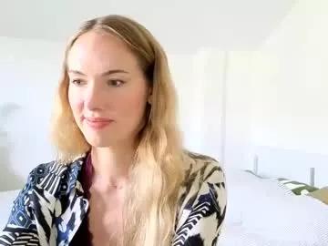 ivyyy1995 from Chaturbate