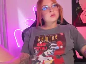 izyzys_baker from Chaturbate