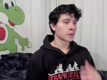 j_u_p_i_t_e_r from Chaturbate
