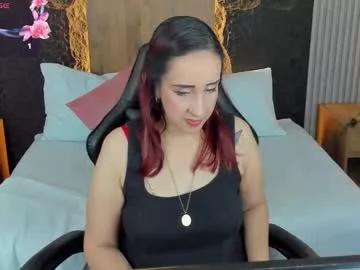 jadde13 from Chaturbate