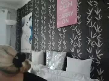 jakkilouise from Chaturbate