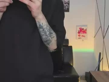 james_adamss_ on Chaturbate