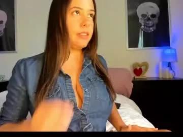 jazzdateaze from Chaturbate