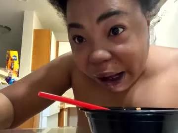 jccaramelbarbie12 from Chaturbate