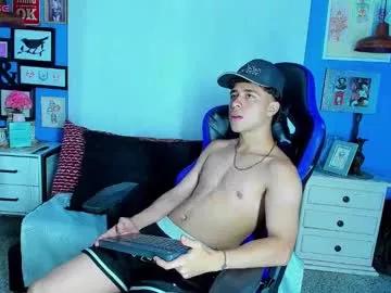 jeff_lucky5 from Chaturbate