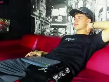 jeff_lucky5 from Chaturbate