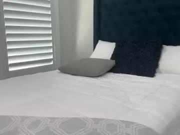 jenna_stjames from Chaturbate