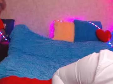 jenny_oliviawow from Chaturbate
