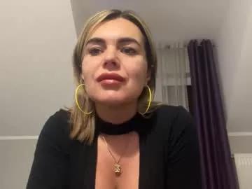 jenny_play1 from Chaturbate
