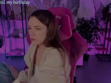jennydens from Chaturbate