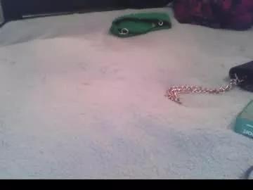 jennyisasquirter from Chaturbate