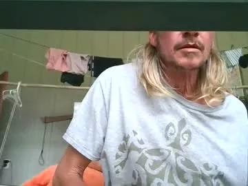 jess_n_ryan from Chaturbate