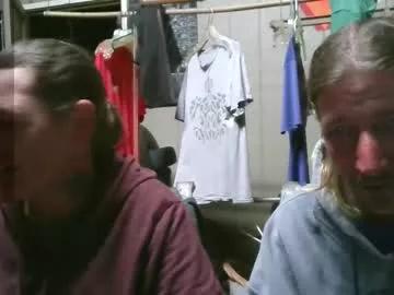 jess_n_ryan from Chaturbate