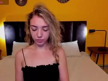 jessie_curlyy from Chaturbate