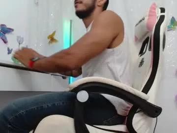 Jhoss_demolishing webcams show profile image 