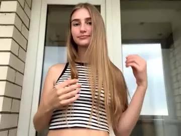 jinnyjaquins from Chaturbate