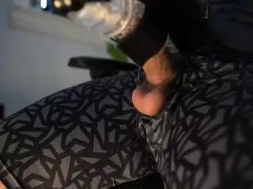 jonnydawg69 from Chaturbate