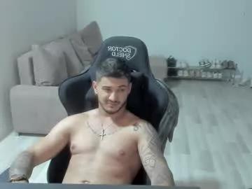 jonnyporn1 from Chaturbate