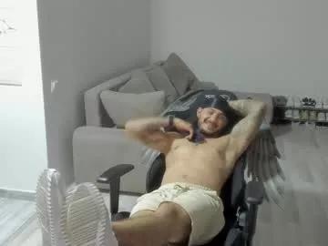 jonnyporn1 from Chaturbate