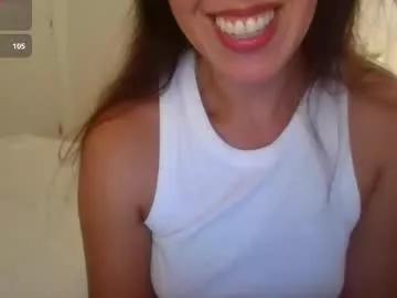jujubaeu from Chaturbate