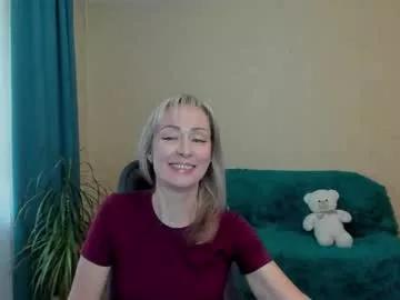 julia__cherry_ from Chaturbate is Freechat