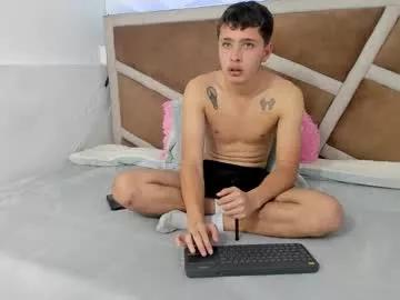 julian_wolf18 from Chaturbate is Freechat