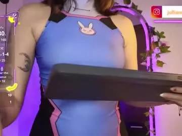jullianapriv_ from Chaturbate
