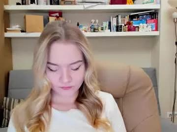 kara_smith_ from Chaturbate