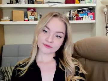 kara_smith_ from Chaturbate