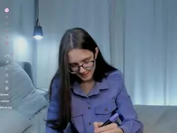 Photos of katinatonge from Chaturbate is Freechat