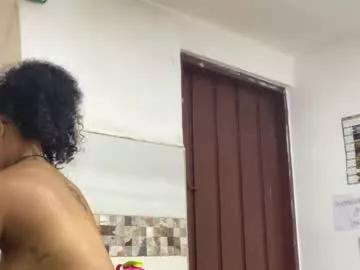 kelly__thomson from Chaturbate