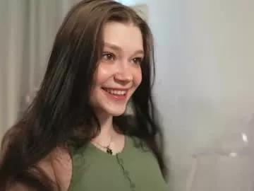 kelly_ember from Chaturbate