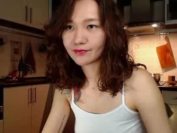 kelly_yon from Chaturbate