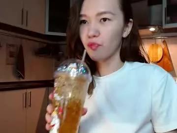 kelly_yon from Chaturbate