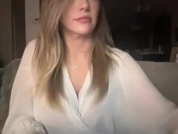 kellymaee from Chaturbate