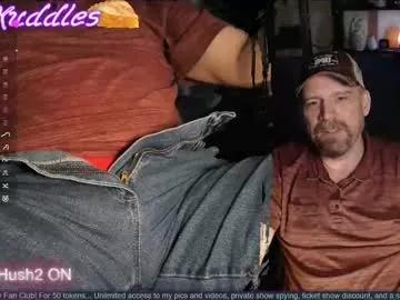 kenkuddles from Chaturbate