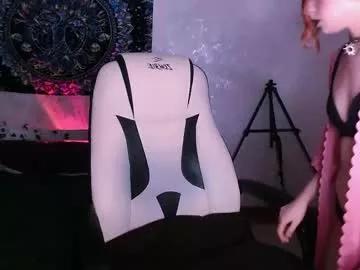 kennyomeliya from Chaturbate