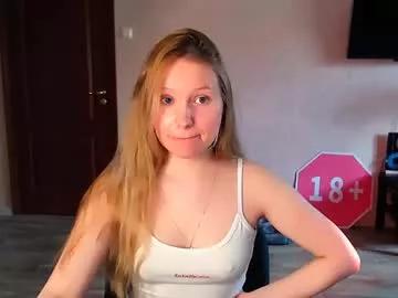 kikies_ from Chaturbate