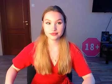 kikies_ from Chaturbate