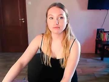 kikies_ from Chaturbate