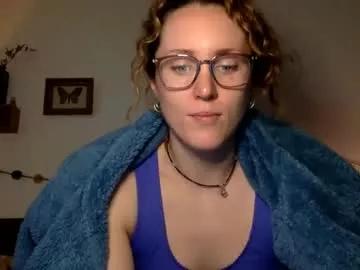 kikiraebabyy from Chaturbate