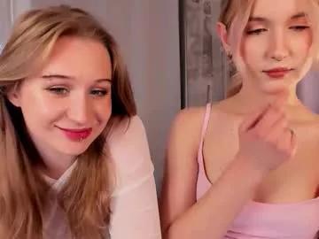 kikishyness from Chaturbate