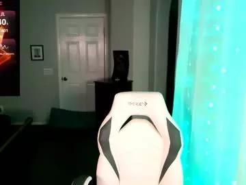 kiks823 from Chaturbate