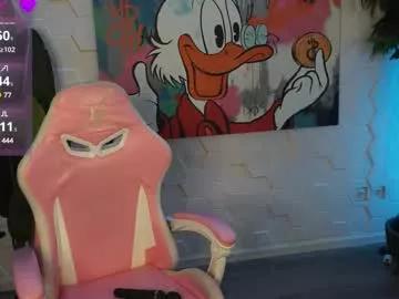 kimmeow_ from Chaturbate