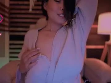 kimmy_chi from Chaturbate