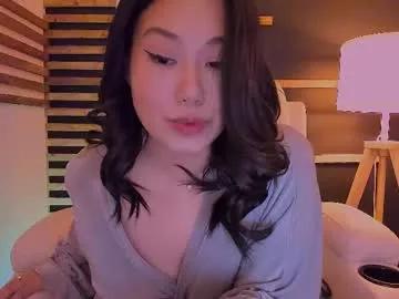 kimmy_chi from Chaturbate