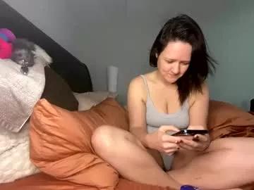 kinkbitch25 from Chaturbate